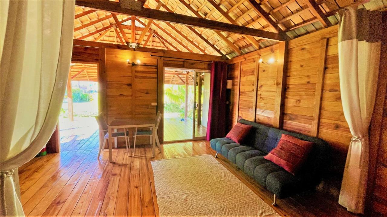 Raiatea - Orion Pool Bungalow Uturoa Exteriör bild